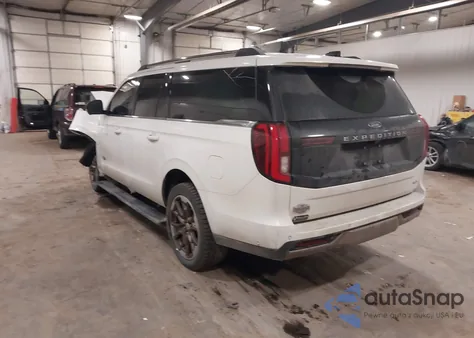 2025 Ford Expedition King Ranch Max z USA, uszkodzony, nr VIN 1FMJK1P88SEA22748